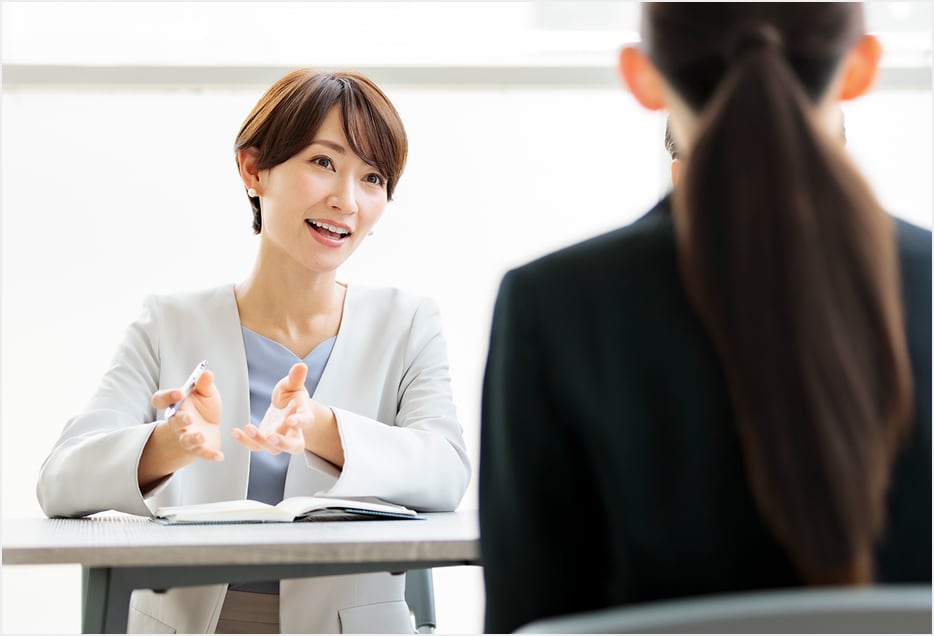 進路調査代行
