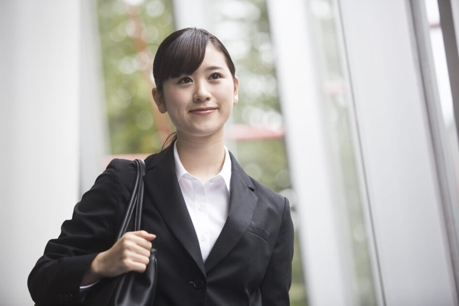 2020.4 2019年・2020年卒学生446名対象 就職課利用状況調査