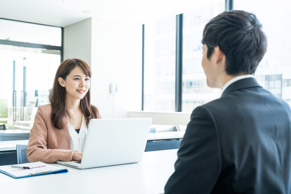 21卒アンケート調査 大学就職課に求められる支援とは